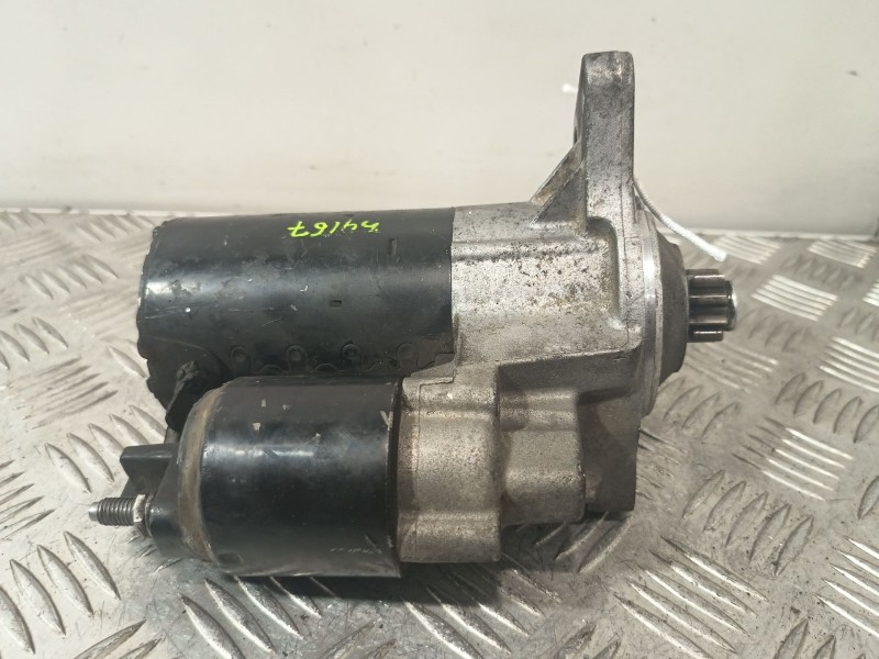 Recambio de motor arranque para volkswagen golf iv (1j1) 1.6 16v referencia OEM IAM 0001121006  