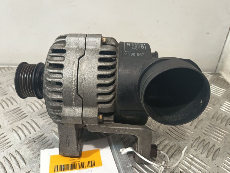 Recambio de alternador para bmw 5 (e39) 523 i referencia OEM IAM 0123325010  