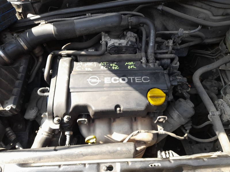 opel corsa c (x01) del año 2005