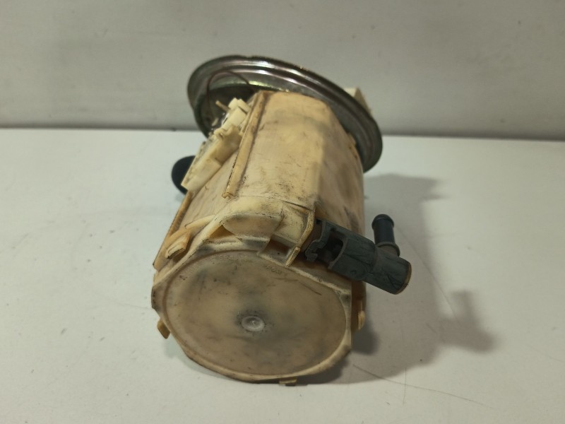 Recambio de bomba combustible para opel combo (corsa b) referencia OEM IAM 090469461  