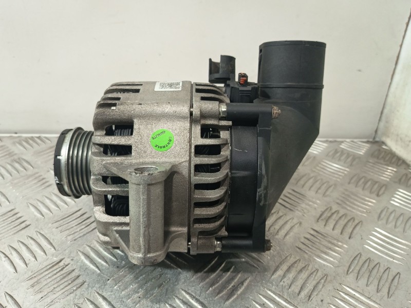 Recambio de alternador para ford mondeo iii sedán (b4y) 2.0 16v referencia OEM IAM 2015001005  
