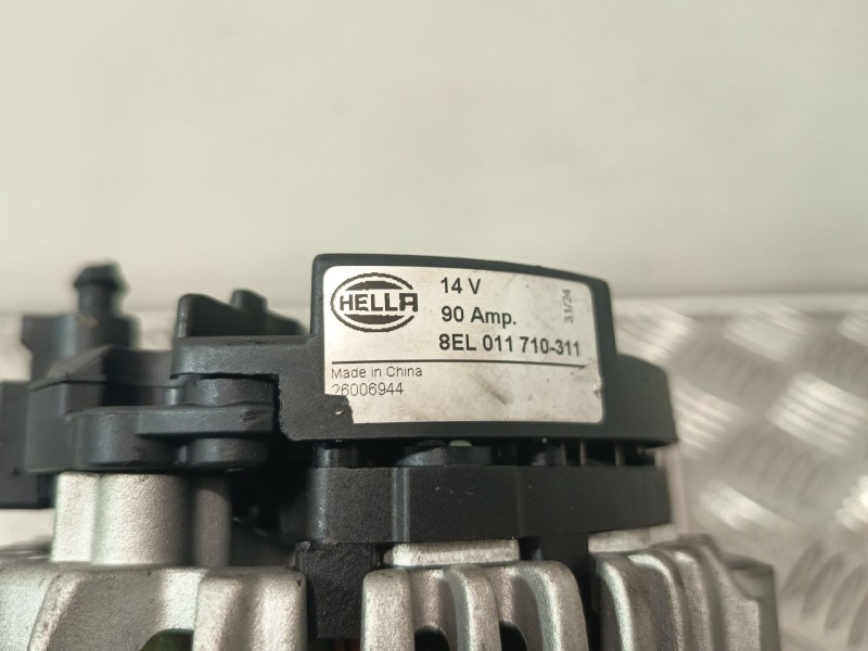 Recambio de alternador para volkswagen golf iv (1j1) 1.6 16v referencia OEM IAM 8EL011710311  