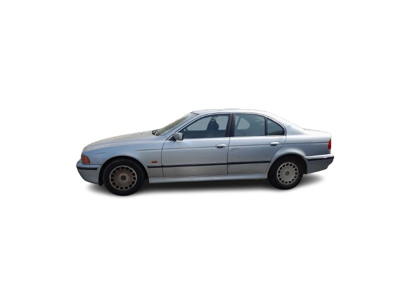 bmw 5 (e39) del año 2003