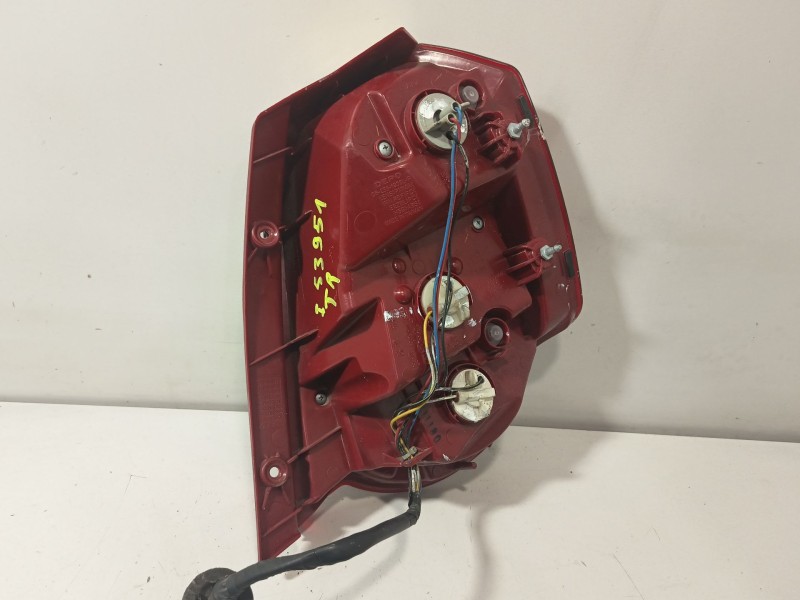 Recambio de piloto trasero izquierdo para chevrolet aveo / kalos hatchback (t250, t255) 1.4 referencia OEM IAM 95952066  