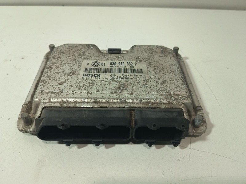 Recambio de centralita motor uce para volkswagen golf iv (1j1) 2.0 referencia OEM IAM 036906032  