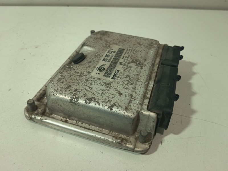 Recambio de centralita motor uce para volkswagen golf iv (1j1) 2.0 referencia OEM IAM 036906032  