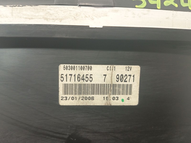 Recambio de cuadro instrumentos para fiat grande punto (199_) 1.3 d multijet referencia OEM IAM 51716455  