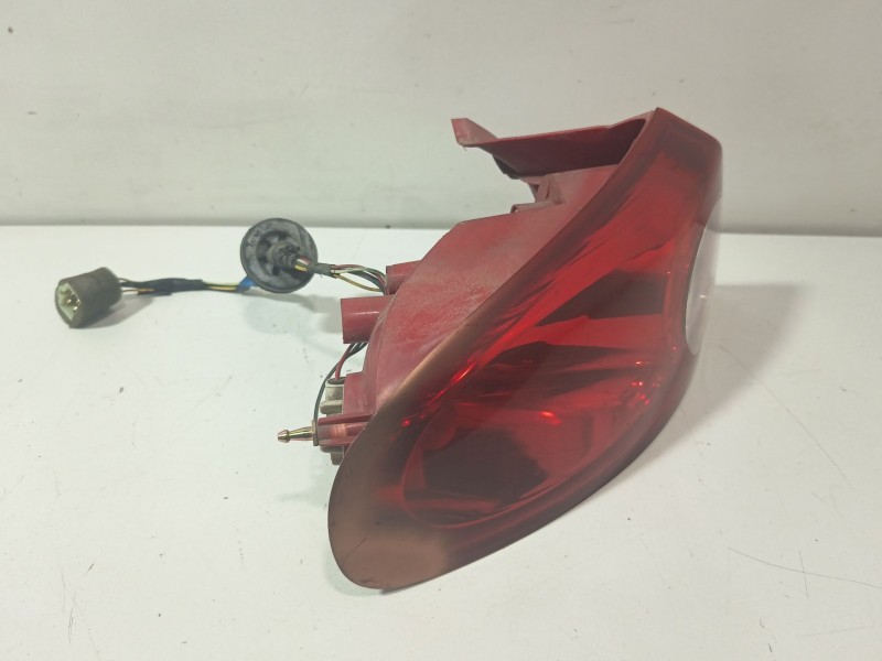 Recambio de piloto trasero izquierdo para chevrolet lacetti (j200) 1.6 referencia OEM IAM 96387724  