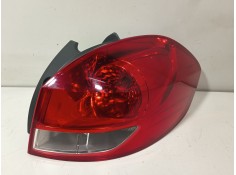 Recambio de piloto trasero derecho para renault clio iii grandtour (kr0/1_) 1.2 16v (kr0p) referencia OEM IAM 8200586844  