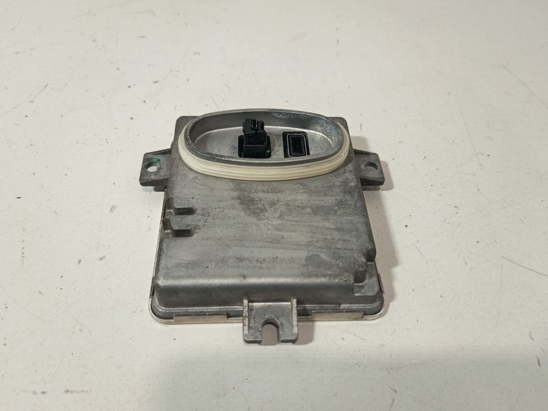 Recambio de centralita faros xenon para bmw 3 touring (e91) 320 d referencia OEM IAM 6261110499  