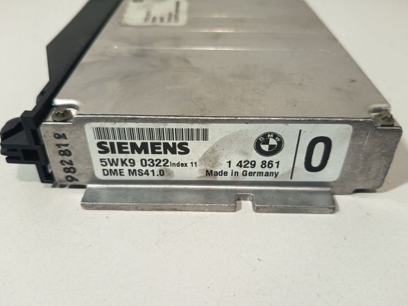Recambio de centralita motor uce para bmw 5 (e39) 523 i referencia OEM IAM 5WK90322  