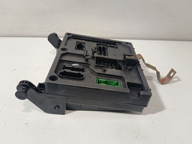 Recambio de caja reles / fusibles para seat alhambra (7v8, 7v9) 1.8 t 20v referencia OEM IAM 7M3962258S  