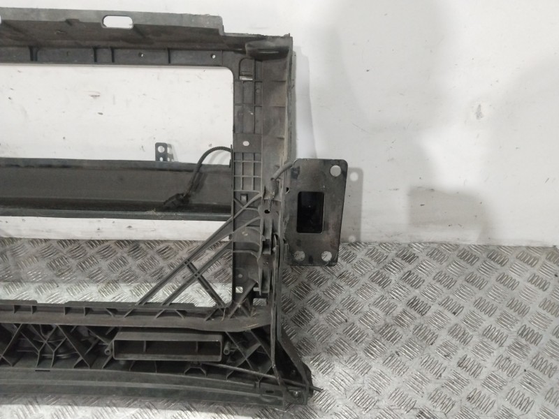 Recambio de panel frontal para skoda rapid (nh3, nk3, nk6) 1.6 tdi referencia OEM IAM 5JA805588J  