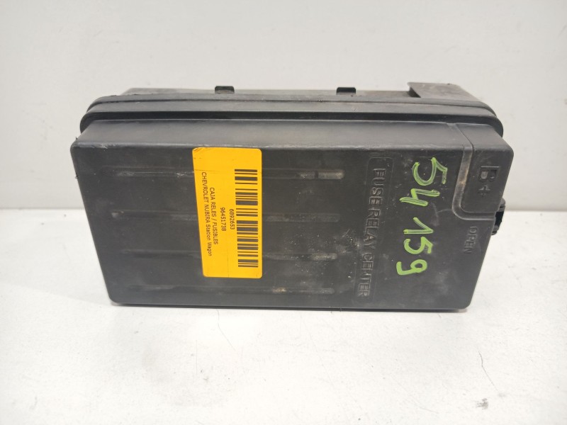 Recambio de caja reles / fusibles para chevrolet nubira station wagon 2.0 d referencia OEM IAM 96451738  