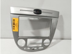 Recambio de consola central para chevrolet nubira station wagon 2.0 d referencia OEM IAM 96555036  