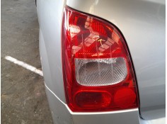 Recambio de piloto trasero izquierdo para renault twingo ii (cn0_) 1.5 dci 90 referencia OEM IAM 8200387888  