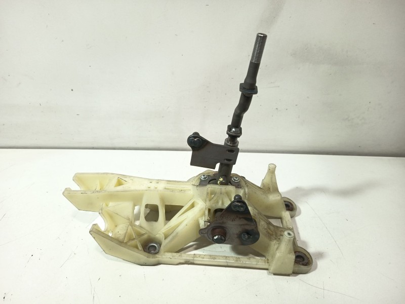 Recambio de palanca cambio para mazda 6 hatchback (gh) 2.2 mzr-cd (gh10) referencia OEM IAM GS8TB  