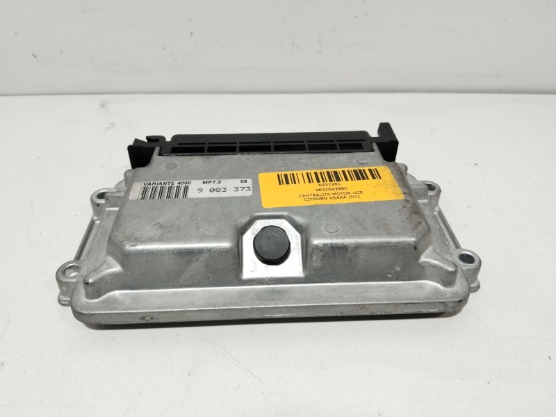 Recambio de centralita motor uce para citroën xsara (n1) 1.6 i referencia OEM IAM 9632693880  