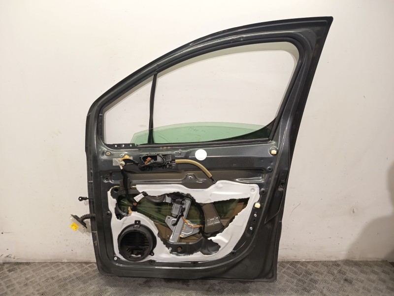 Recambio de puerta delantera derecha para peugeot partner furgoneta/monovolumen électrique referencia OEM IAM 9004Z6  