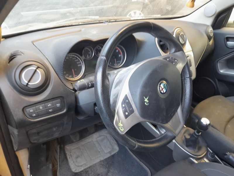 alfa romeo mito (955_) del año 2011
