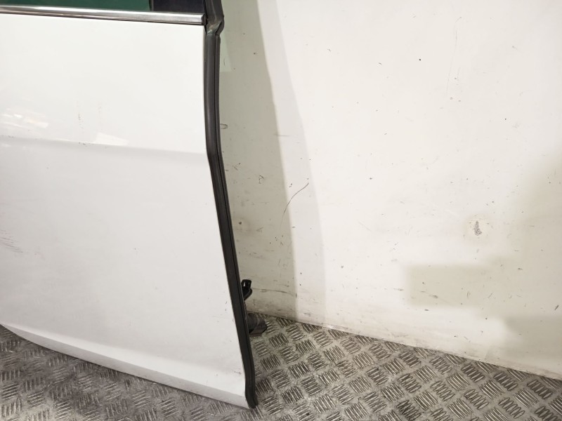 Recambio de puerta trasera derecha para seat leon st (5f8) 1.4 tsi referencia OEM IAM 5F4833056  