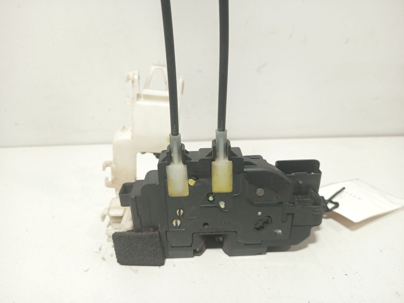 Recambio de cerradura puerta delantera izquierda para hyundai i30 (fd) 1.6 referencia OEM IAM 813102L020  