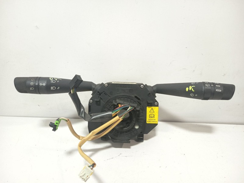 Recambio de mando multifuncion para fiat grande punto (199_) 1.3 d multijet referencia OEM IAM 7354104230  