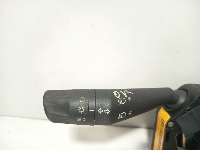 Recambio de mando multifuncion para fiat grande punto (199_) 1.3 d multijet referencia OEM IAM 7354104230  