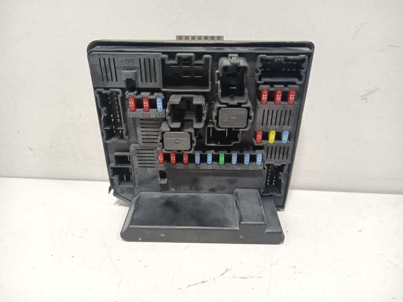 Recambio de caja reles / fusibles para nissan qashqai i (j10, nj10) 1.5 dci referencia OEM IAM 24383BB50A  