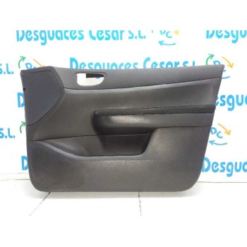 GUARNECIDO PUERTA DELANTERA DERECHA NEGRO 
