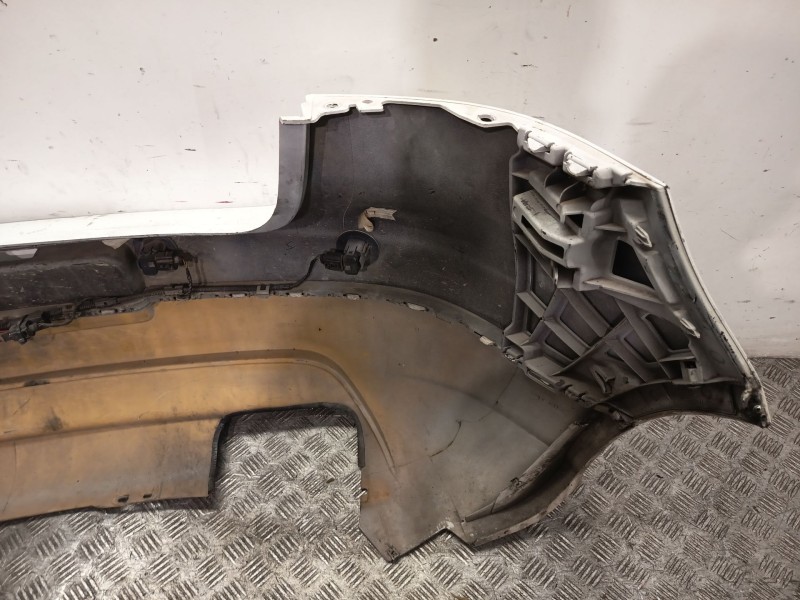 Recambio de paragolpes trasero para volkswagen golf v (1k1) 1.6 fsi referencia OEM IAM 1K6807417AGRU  