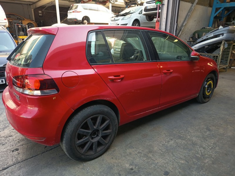 volkswagen golf vi (5k1) del año 2009