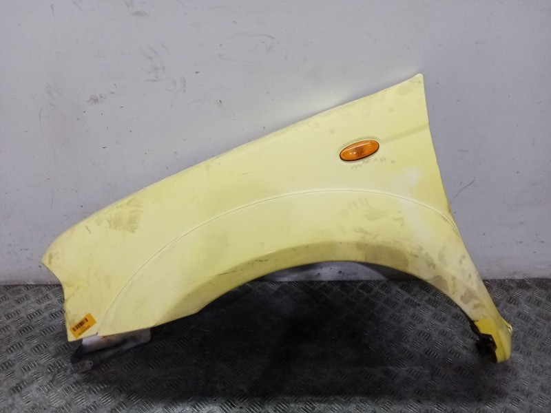 Recambio de aleta delantera izquierda para nissan np300 pickup (d22) 2.5 dci 4x4 referencia OEM IAM 63113VK000  