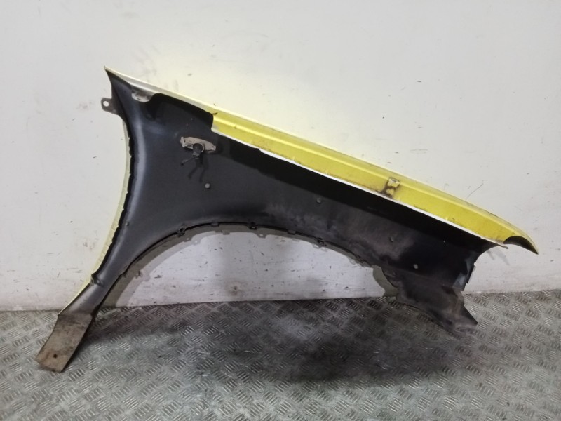 Recambio de aleta delantera izquierda para nissan np300 pickup (d22) 2.5 dci 4x4 referencia OEM IAM 63113VK000  