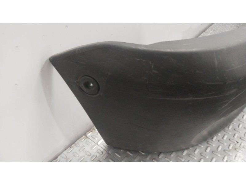 Recambio de paragolpes delantero para renault kangoo (f/kc0) authentique referencia OEM IAM 7701694499 NEGRO 