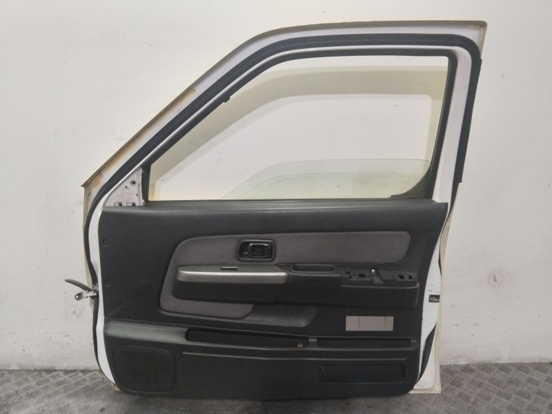 Recambio de puerta delantera derecha para nissan np300 pickup (d22) 2.5 dci 4x4 referencia OEM IAM H0100VK9AM  