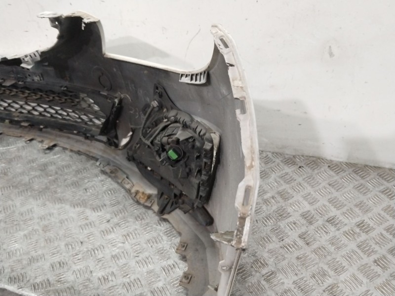 Recambio de paragolpes delantero para mazda 6 hatchback (gh) 2.2 mzr-cd (gh10) referencia OEM IAM GDK450031DBB  
