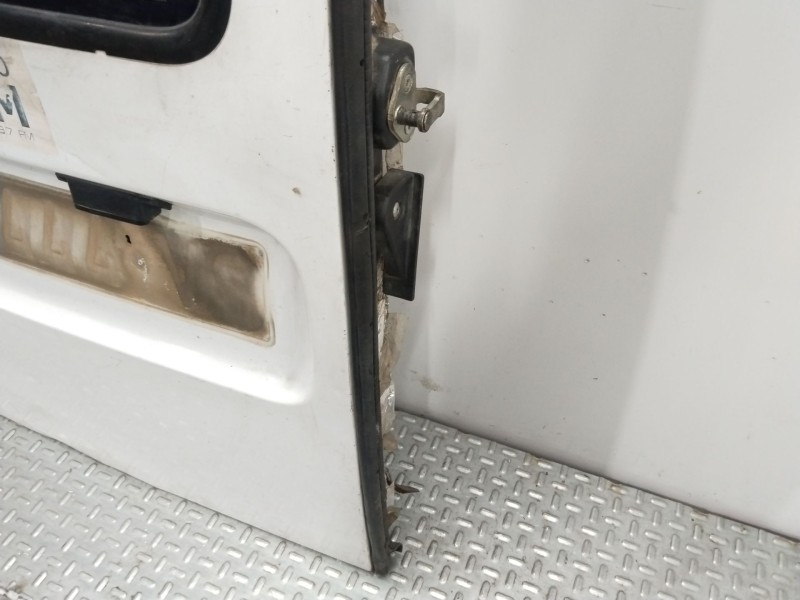 Recambio de puerta trasera izquierda para fiat scudo furgoneta (220_) 1.9 d referencia OEM IAM   
