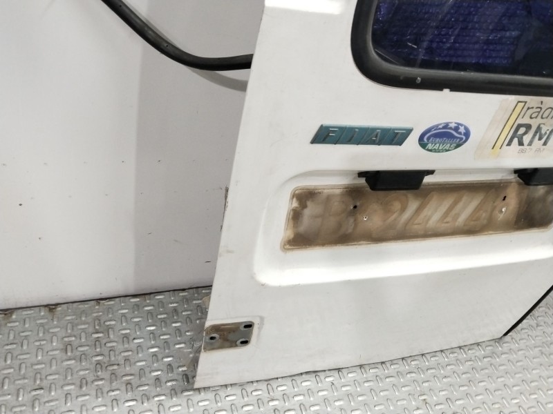 Recambio de puerta trasera izquierda para fiat scudo furgoneta (220_) 1.9 d referencia OEM IAM   