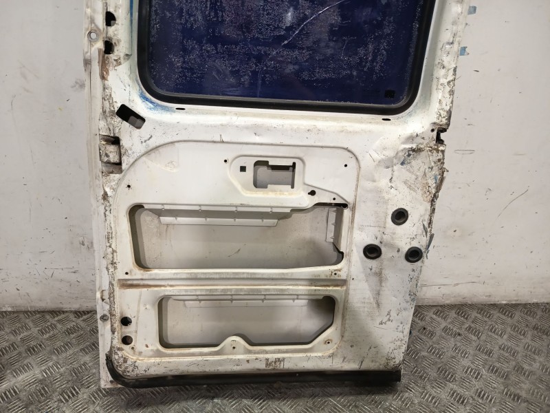 Recambio de puerta trasera derecha para fiat scudo furgoneta (220_) 1.9 d referencia OEM IAM   