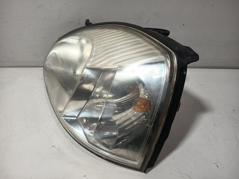 Recambio de faro izquierdo para kia rio i hatchback (dc) 1.3 referencia OEM IAM 92101FD011  