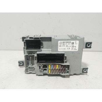 CAJA RELES / FUSIBLES 00519383550 