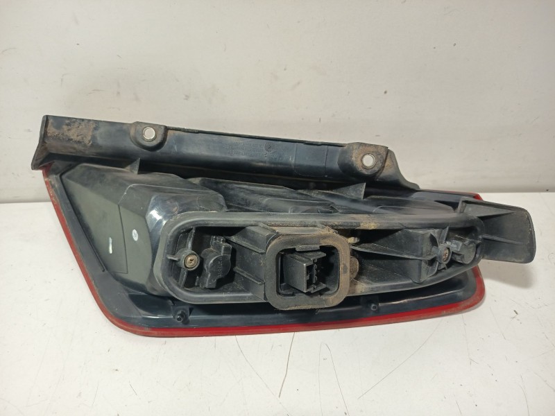 Recambio de piloto trasero izquierdo para fiat grande punto (199_) 1.3 d multijet referencia OEM IAM 27460102  