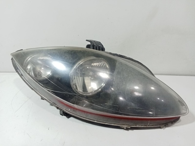 Recambio de faro derecho para seat leon (1p1) 1.9 tdi referencia OEM IAM 5P1941006E  