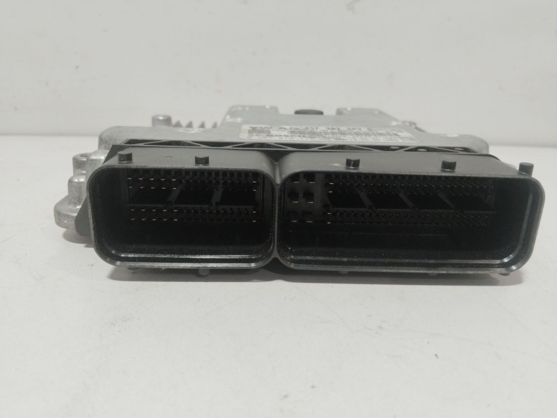 Recambio de centralita motor uce para seat leon (5f1) 1.5 tgi referencia OEM IAM 0261S19119  