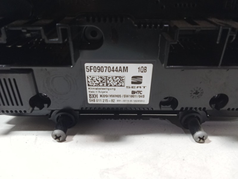 Recambio de mando calefaccion / aire acondicionado para seat leon (5f1) 1.5 tgi referencia OEM IAM 5F0907044AM  