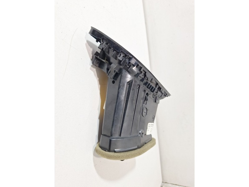 Recambio de aireador delantero derecho para seat leon (5f1) 1.5 tgi referencia OEM IAM 5F1820902F  
