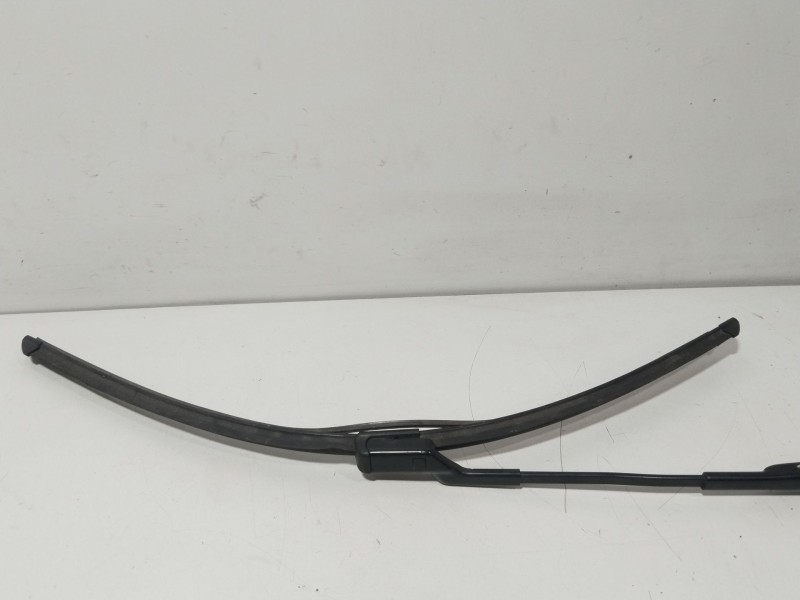 Recambio de brazo limpia delantero derecho para seat leon (5f1) 1.5 tgi referencia OEM IAM 5F1955410  
