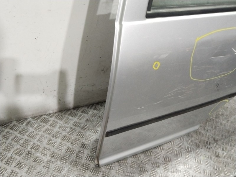 Recambio de puerta trasera izquierda para volkswagen golf iv (1j1) 1.6 16v referencia OEM IAM 1J6833055F  