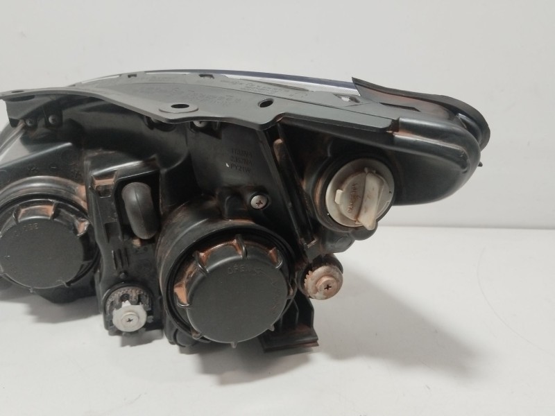 Recambio de faro derecho para hyundai i30 (fd) 1.6 crdi referencia OEM IAM 921022R000  